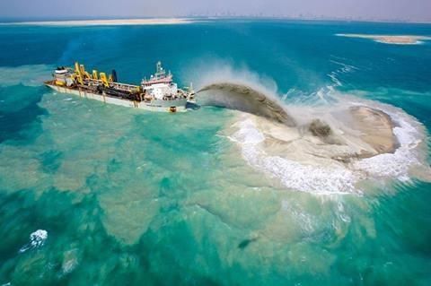 dredging great barrier reef